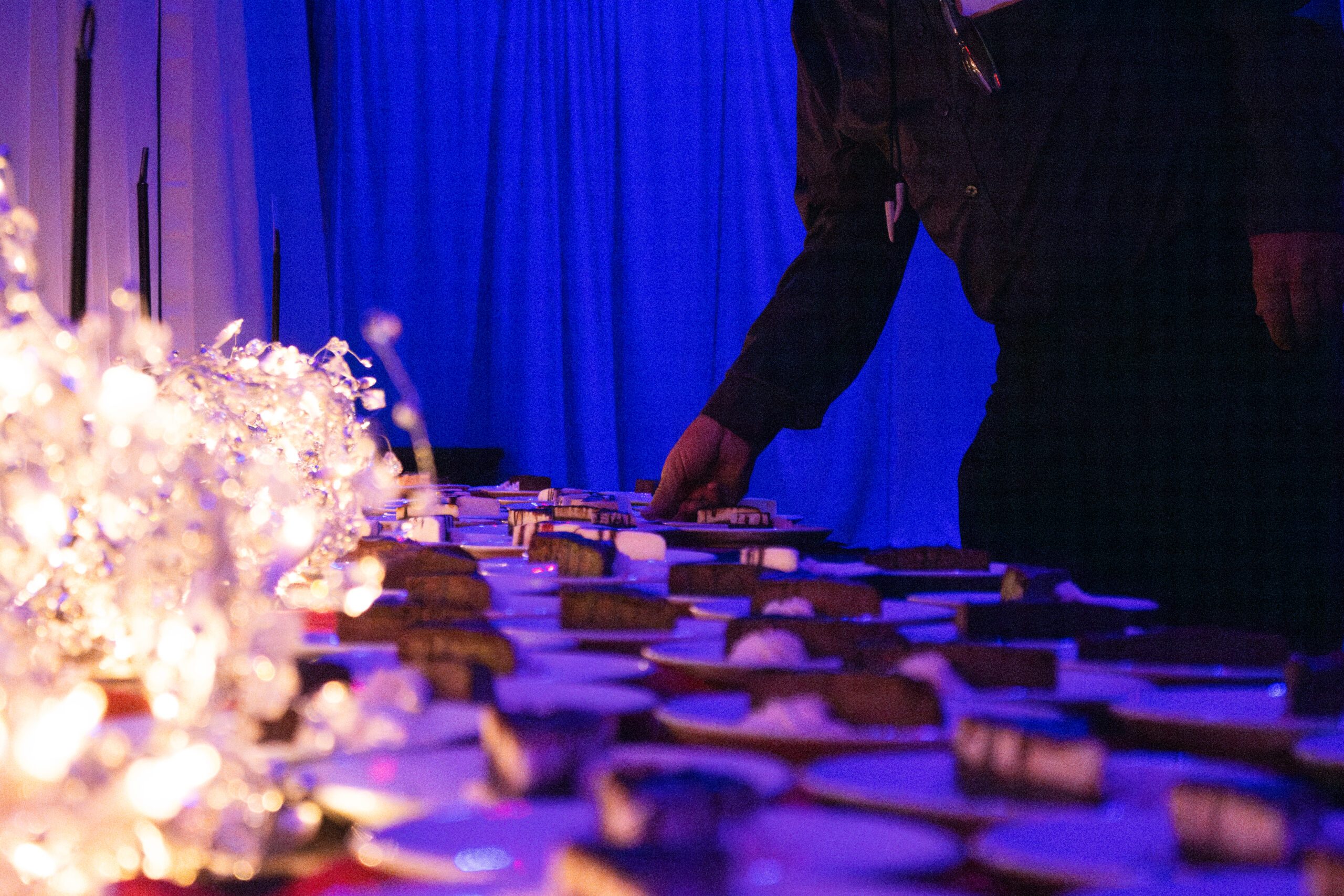 plated cheesecakes